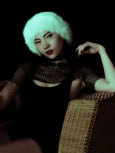 SaharaKramer In the darkness 🤍🖤🩶 зображення