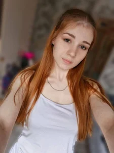 AmyLindsey Public 사진