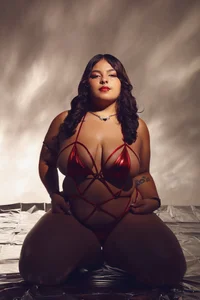 lulukawai16 Let passion envelop you. Foto 2