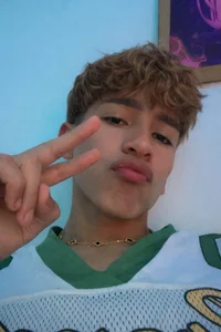 ALEJO de Ryan_y_tony  Imagens