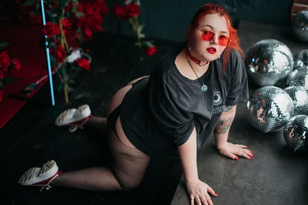 Lana_Bananassの😈Fuck me after-partyの 5枚の写真