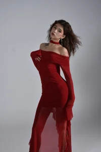 Hotary_Yuko kullanıcısının Girl in red albümü -  7 fotoğraf