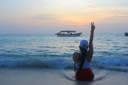 amara_lincont thank you all for helping me fulfill my dream (travel to the beach) Pic 7