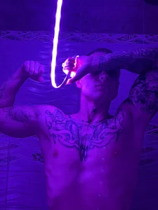 more__than__loveのsexy Nyonの 3枚の写真