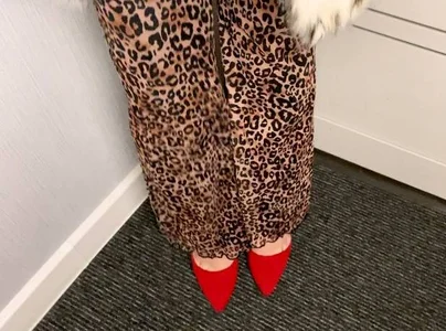 Sahara_Shields Without my humiliation you are nothing Foto