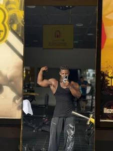 James_McBoy Public Immagine  3