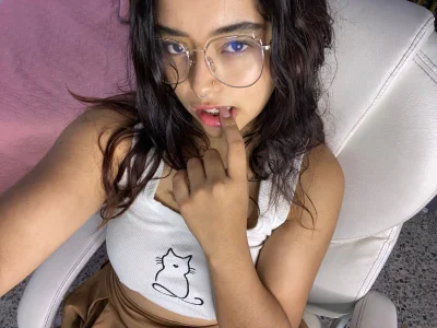 Ariana_Pierce Public Pic 8