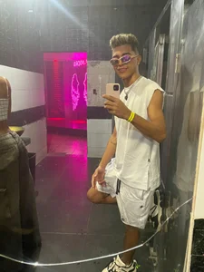 boyswantingplayAlejandro😈💦图片 6