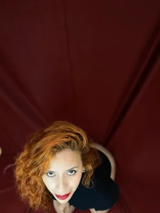 sahra_taylor_ POSING FOR YOU Immagine  6