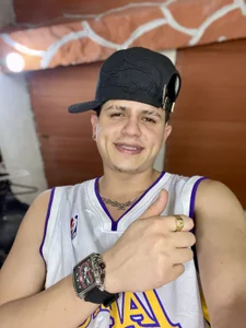 Themasterhades_777 kullanıcısının Your dirty teacher albümü -  5 fotoğraf