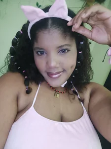 LilythBrown69 cute eyes Pic