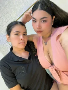 Mia_and_lexy good night my loves come and enjoy...💦❤️‍🔥🔥 Foto