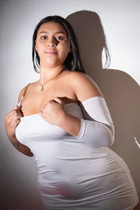 AlaiaThompson my body sexy รูป 