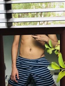 Ben_cumm Being sexy Foto 4