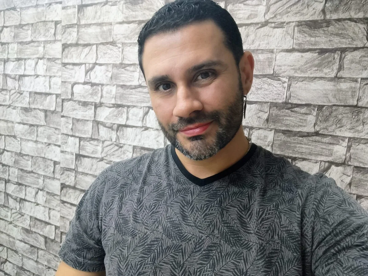 jonasbeards-এর ট্রেন্ডিং  2680টি ছবি