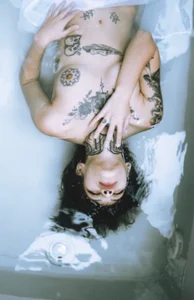 aa_lunit Get wet with me 💦 Pic 4