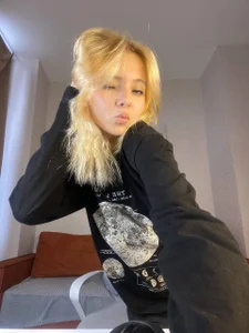Clara_Schneider0 your sweet girl Kuva 2