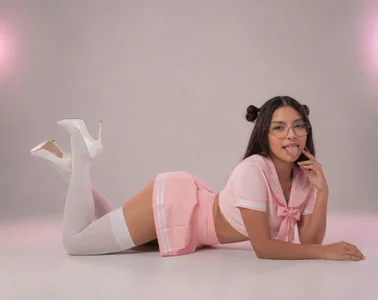 Lana_Hard_As Sexy schoolgirl for you 🐰🌸 Εικόνα