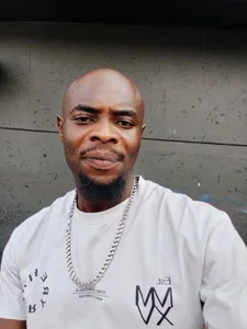 blackdicklusky101: Public ( 5 фото)