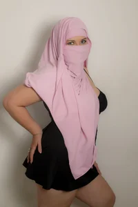 Scarlette_33 Public Εικόνα 2