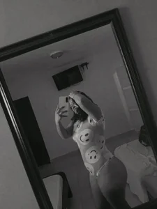 Miha_Blue's XXX Nude Photo 1