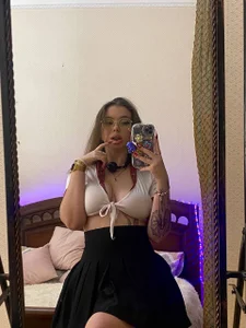 SugarMuse naughty schoolgirl Immagine 