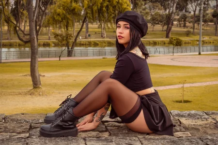 Kayla_stern_ Kayla outdoors is prettier Pic 2