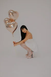 kimhilton_ Valentine's Day🏹💌 Foto 3