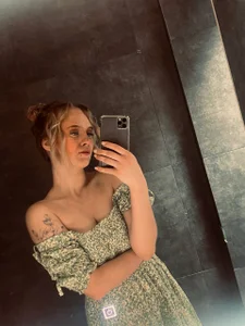 Casey_Sweeet Public Immagine  6