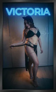 victoria_vallejo_1 Public Hình