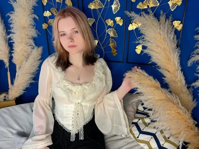 Lina_Veyra Charming Gambar 2