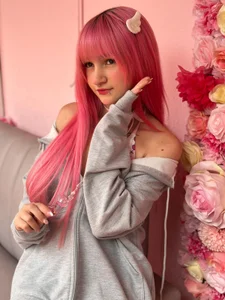 _Charlotte_Collins_ Be silent, let yourself go, and kiss me with your heart 🧸🌸 Pic 4