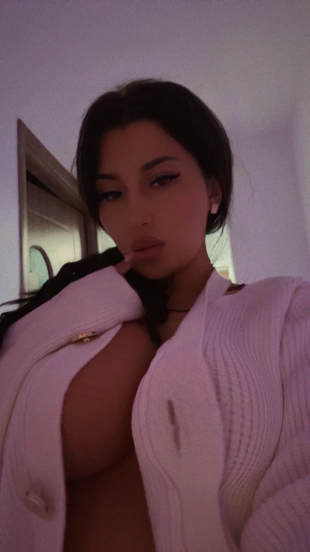 hot_lipsss