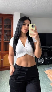 salma_lutz Your elegant, fit, and sexy Latina! 👄 Pic 6