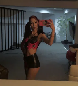 VannyFoxxのA bit of meの枚の写真