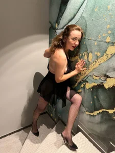 Kira_Adler Let's get to know each other better? 사진