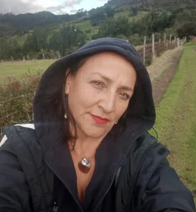 me de dangerous_milf  2 Imagens