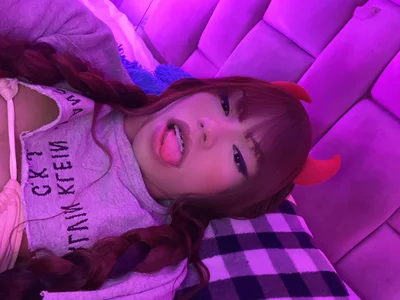 TIFFANY_AND_KAREM_KAREM Bild 6