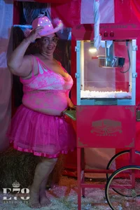 Mrs_mommy_ Happy Halloween... 🎃🎃💗 Pic 3