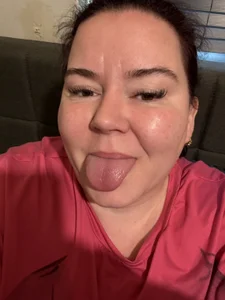Viola_SassyX Viola Pic 3