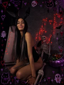 LexxyBloomのHappy Halloweenの 4枚の写真