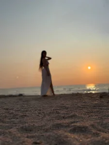KittyHoneyy Will you take a walk on the beach with me? Billede 2