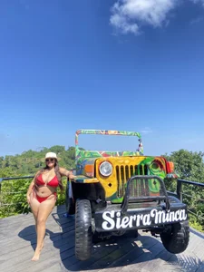 Zdjęcia michellesexxxy3 I love going to the Pool:  7