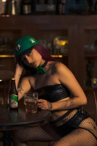 SharaRoss1 GREEN DAY Pic