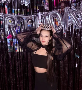 EnidRitzelVelvet Mood 🖤 Bild