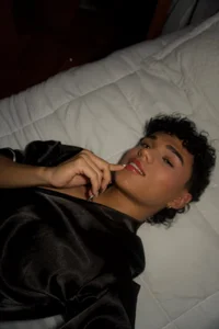 Kai_star Late Night Vibes Bilde 2