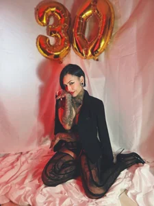 AbrilFacchini Feliz cumpleaños a mi🥳 Εικόνα 3