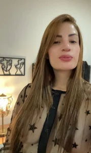 victoria_martinez_ Public Pic 2