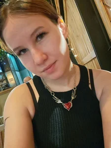 LisaSllivan Public Kuva 3