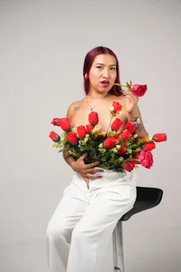 white lady🌹 de roxxy_white  2 Imagens